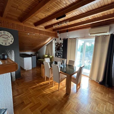 Apartments Oliva Vodice Esterno foto