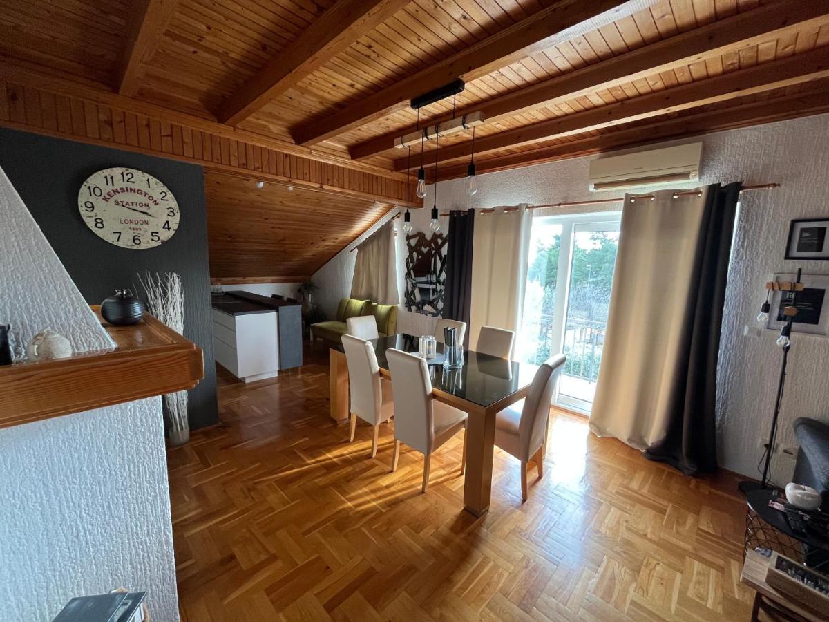 Apartments Oliva Vodice Esterno foto